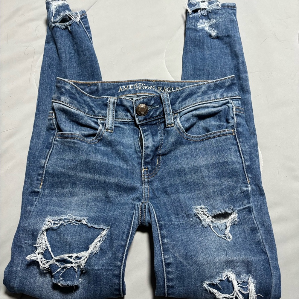 American Eagle Outfitters Women's Ripped Blue Skinny Jeans size 0